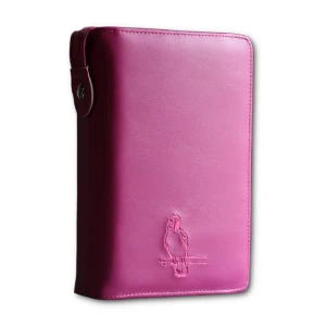 Etui na Pismo Święte dla młodych malinowe z haftem  