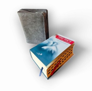 Pismo Święte Małe Edycja Św. Pawła w szarym etui. Paginatory.