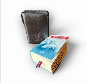 Pismo Święte Mały format Edycja Św. Pawła w brązowym etui. Paginatory.