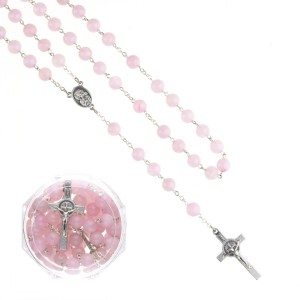 Różaniec z kamienia naturalnego  kwarc różowy. Łączony metalem.   