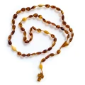 Rozaniec-Bursztyn-na-sznurku-87835-225-01A.webP