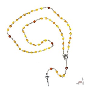 Różaniec z bursztynu łączony metalem. Krzyż Papieski. 