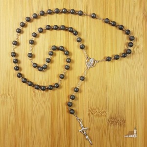 Różaniec hematyt łączony srebrem. 