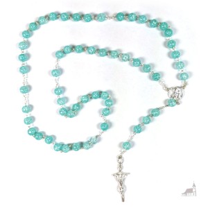 Różaniec łączony srebrem, Kryształ Górski w kolorze turkusowym, kamień naturalny .