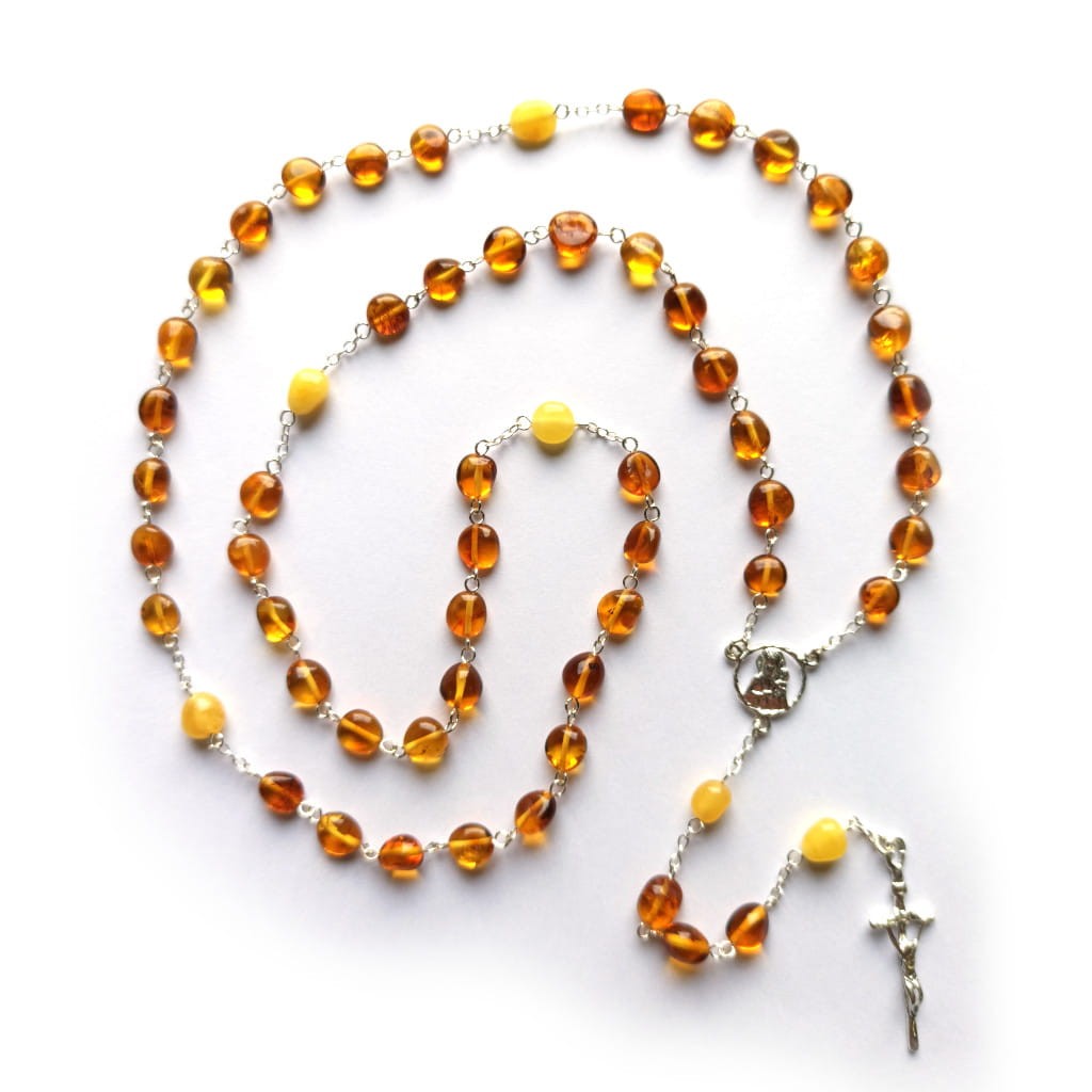 Różaniec bursztyn łączony srebrem. Krzyż Bursztynowy