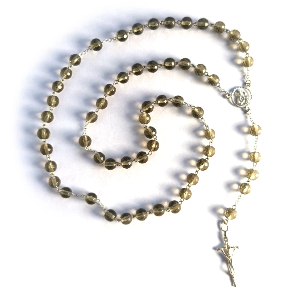 Różaniec srebrny, Kryształ Górski, kamień naturalny